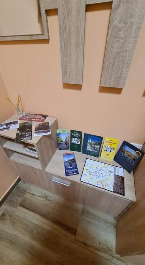 Ales Apartman Sombor Exterior foto